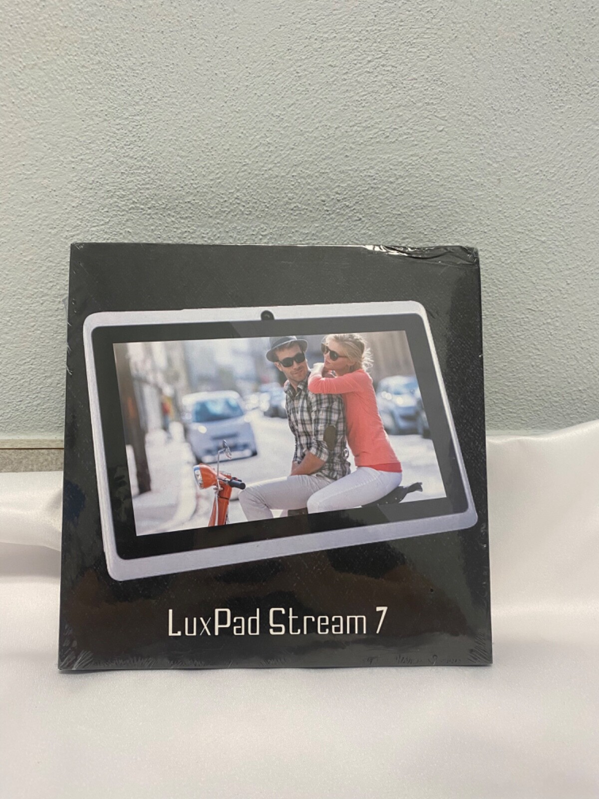 Maxwest LuxPad Stream 7