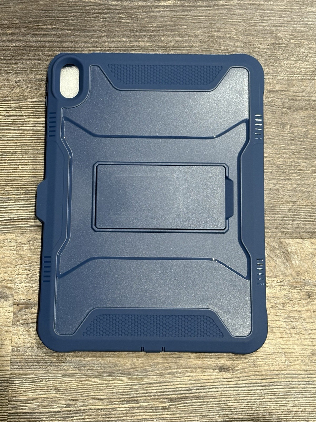 Soke iPad Case for 10th Gen 10.9" - Navy Blue Rugged Protective Cover - NEW