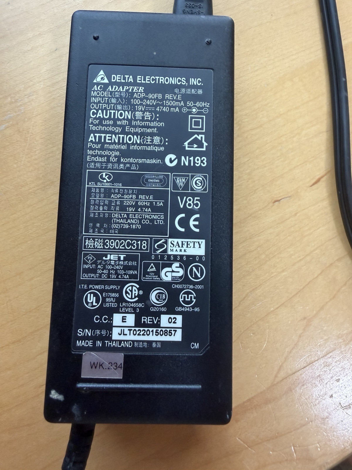 Delta Electronics AC Adapter 90W 19V 4.74A AC Charger Cord ADP-90FB Rev E