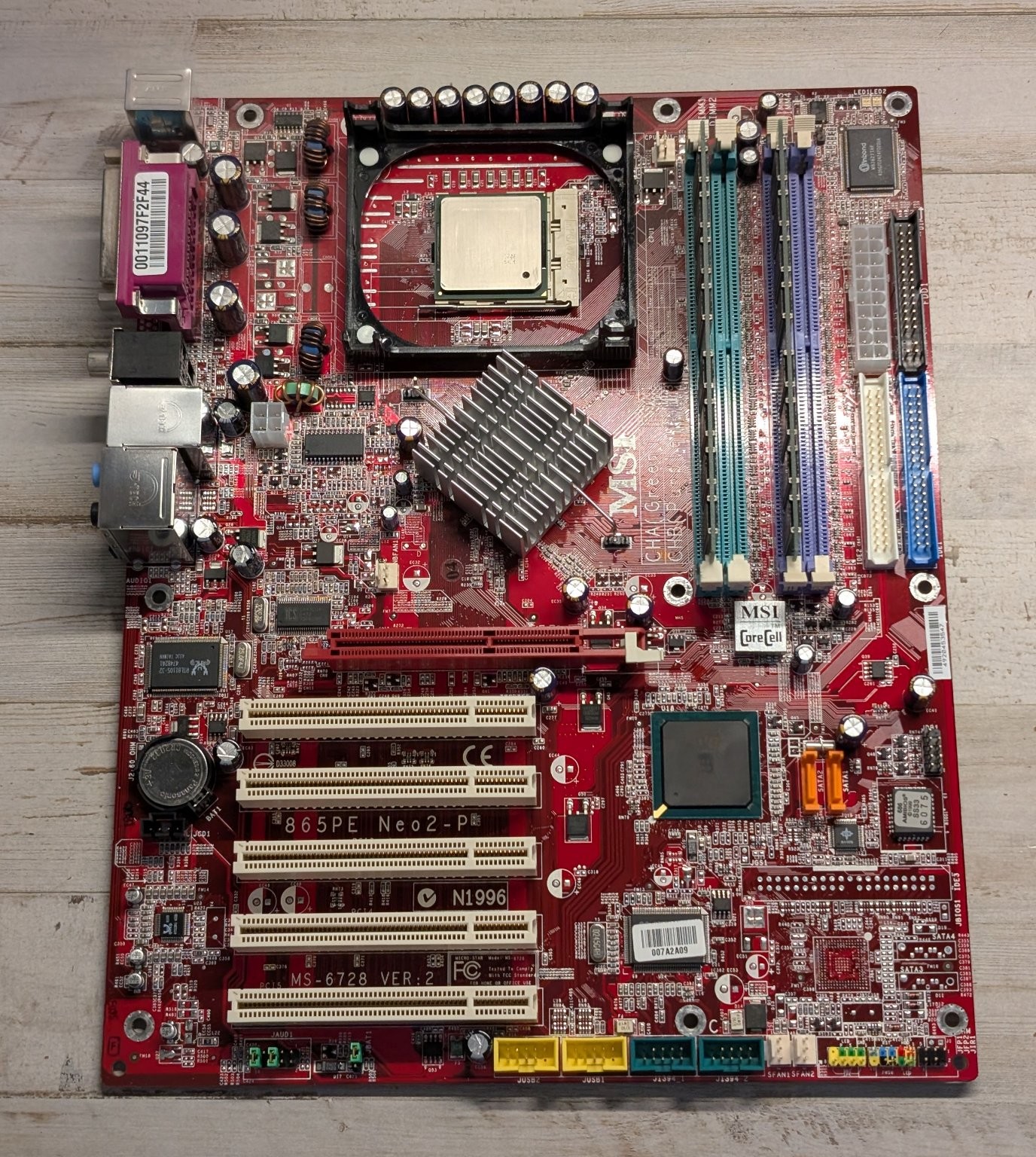 MSI 865PE Neo2-P Motherboard Socket 478 AGP PCI Intel Pentium 4 1GB DDR-400 RAM