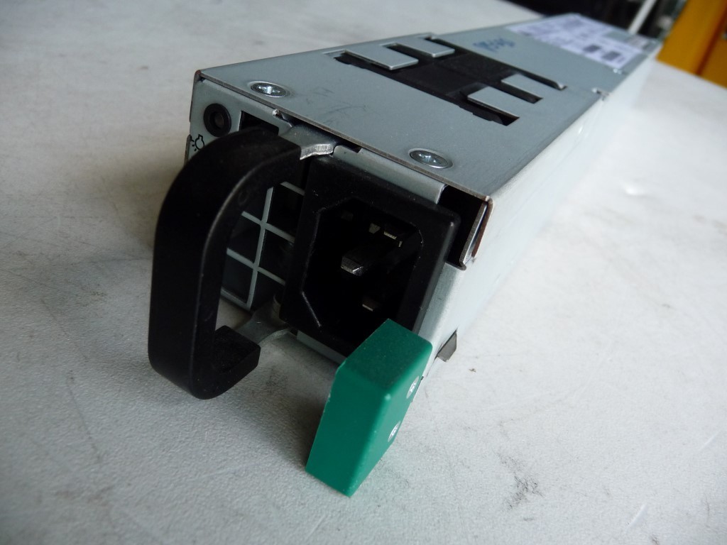 AU SELLER Delta DPS-650JB B   650W Server Power  PSU - TESTED