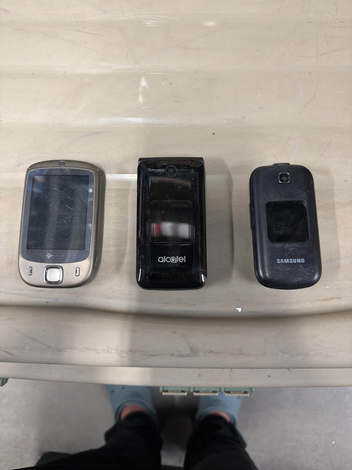 Android phone misc lot of 3 AS-IS