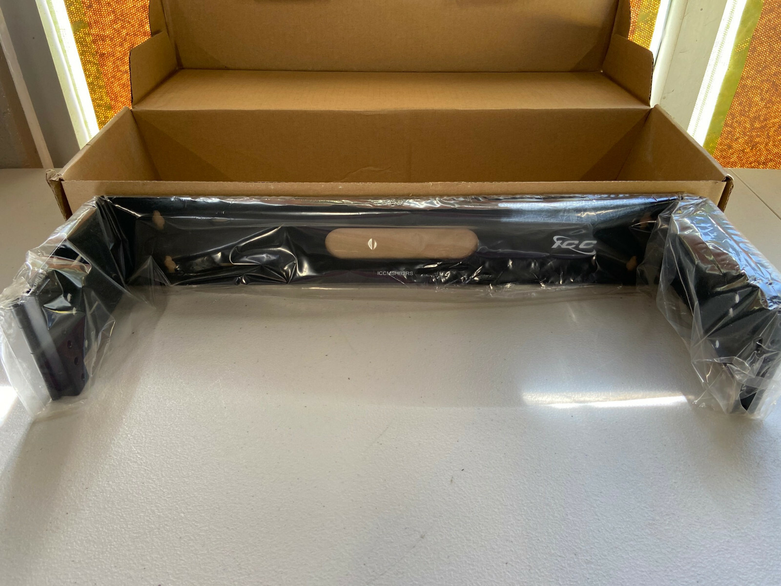 NEW ICC ICCMSHB2RS Hinged Bracket, Wall Mount, 2-Rack Unit, Black