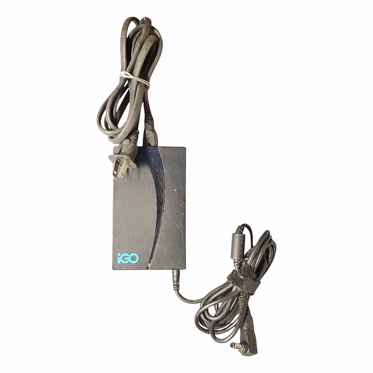 iGo 90W Universal Laptop AC Adapter Power Supply 6630096-0100 B USB Charge Port