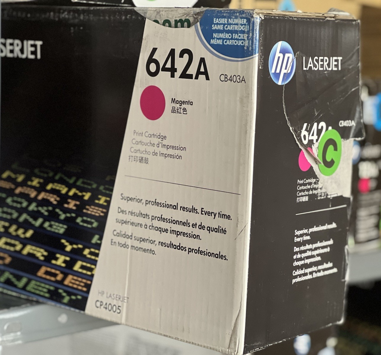 HP LaserJet 642A-CB403A Magenta Toner Cartridge for CP4005, OEM-Open/Worn Box