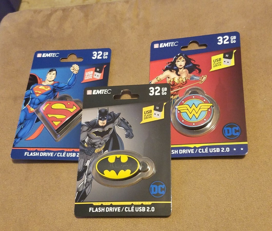3x 32GB USB 2.0 Flash Drive DC Comics Trinity Wonder Woman Batman Superman 