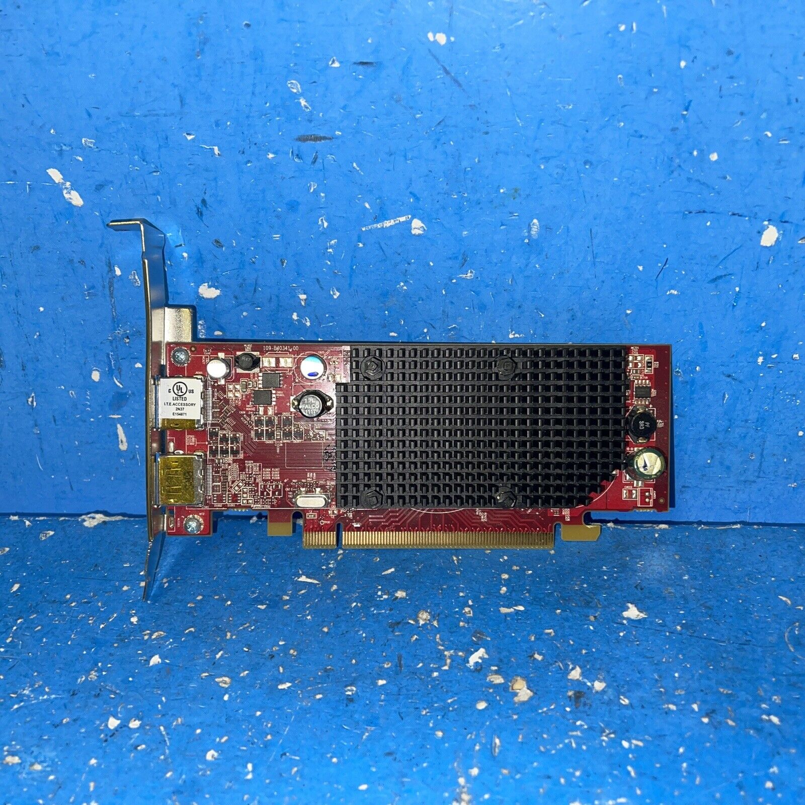 ATI Technologies ATI FireMV 2260 (100505530) 256MB DDR2 SDRAM PCI Graphics