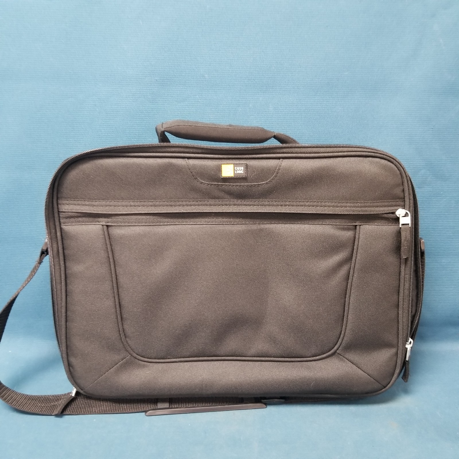 Case Logic Black Woven Canvas Laptop Case W/Shoulder Strap 10/14/55 EUC 