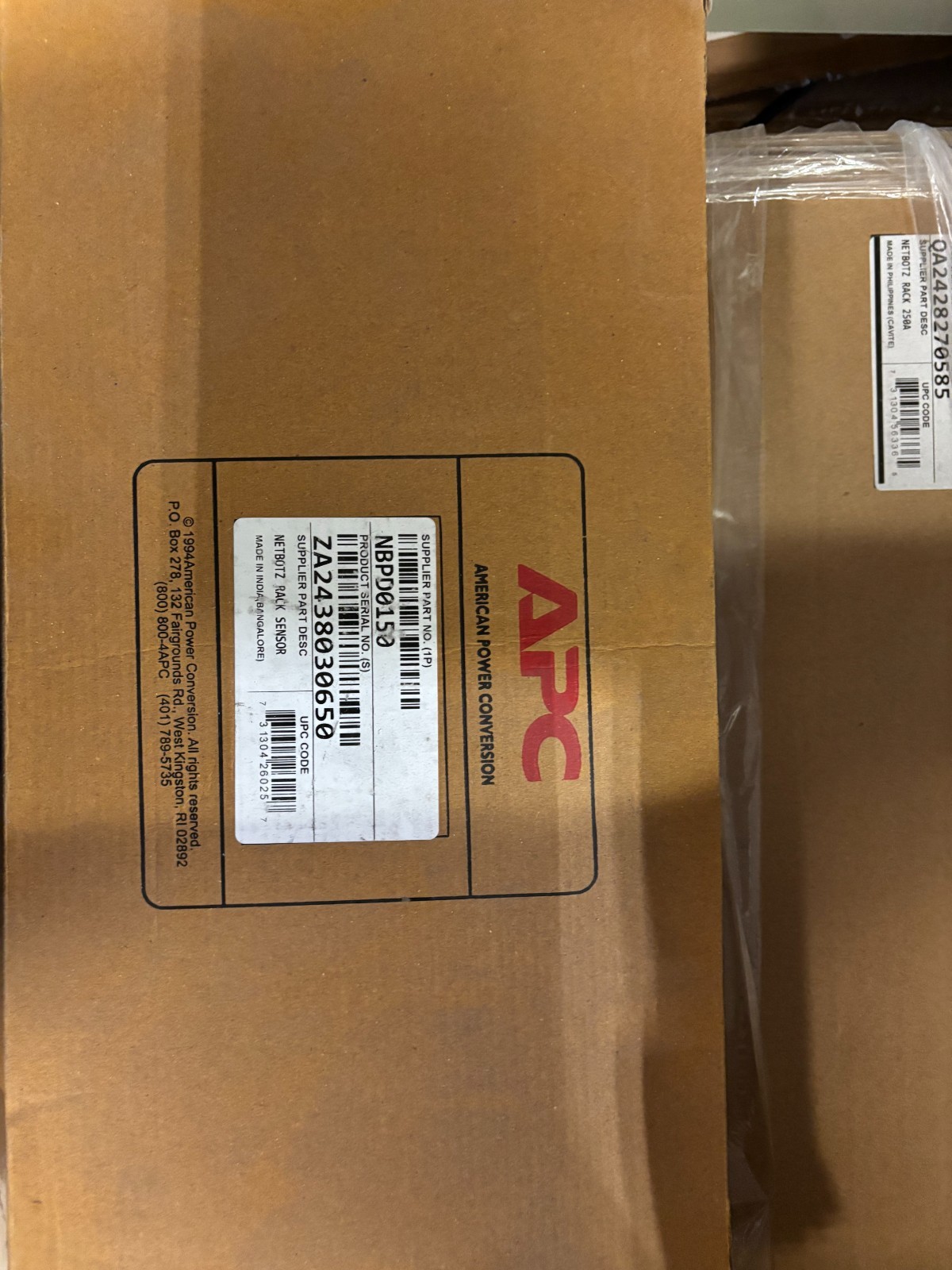 APC - NBPD0150 -Rack Mount, Pod, NetBotz, 150 Rack Sensor