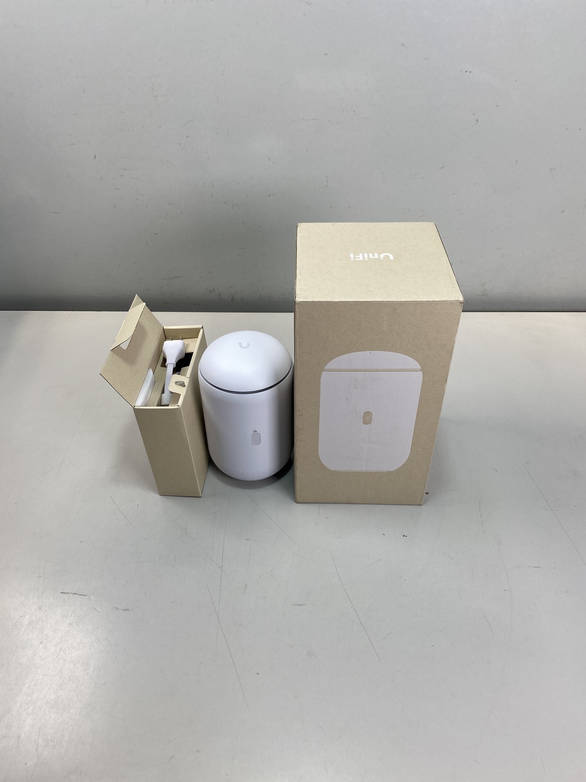 Ubiquiti Networks Dream Router Wi-Fi 7 (UDR7) - White