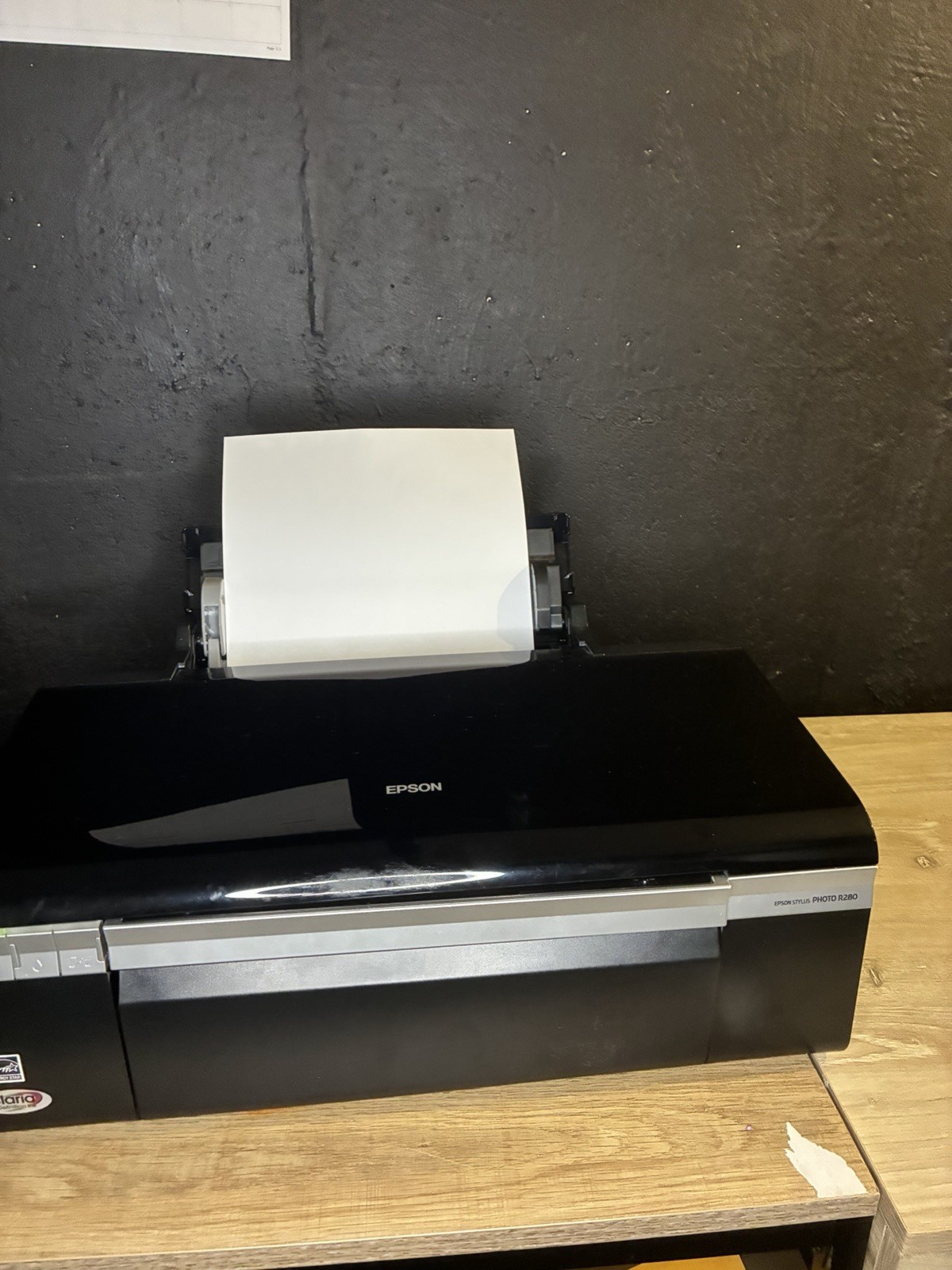 Epson Stylus Photo R280 Color Inkjet Printer Not Tested With Ink.