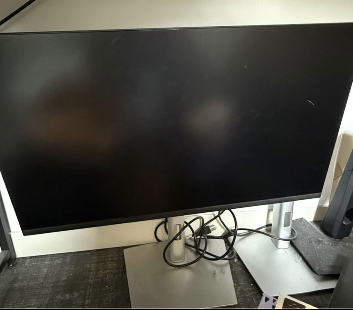 Dell 32" QHD LED Monitors - Black