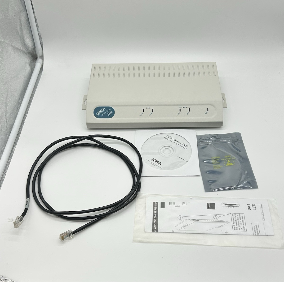 Adtran Total Access TA 600R 3rd Gen with Ethernet Cables And Setup Disk
