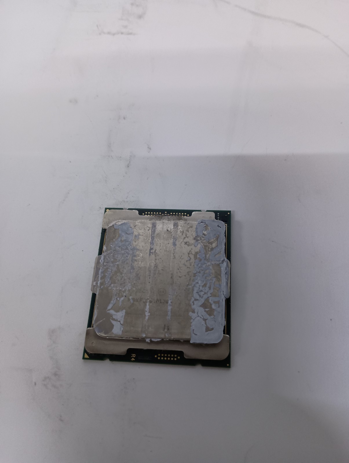 Intel Xeon W-2145  SR3LQ  3.7GHz   8core  Server-Processor