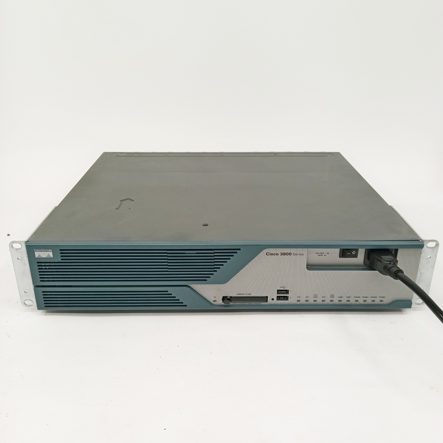 Cisco Systems Cisco 3825 - Used, Powers On