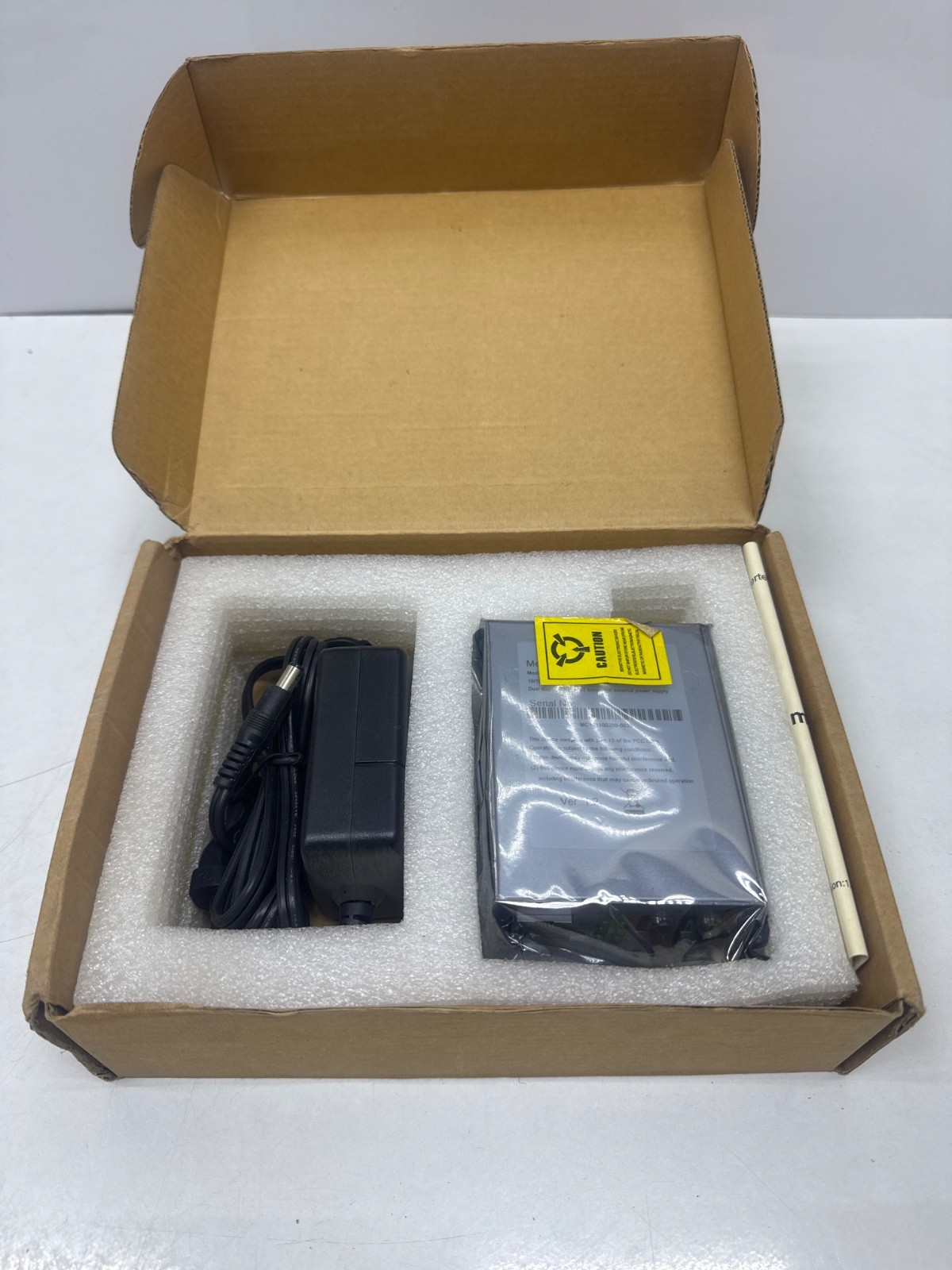 Media Converter MC-0110-3S20A10 , Single -mode , Dual-fiber 20 km