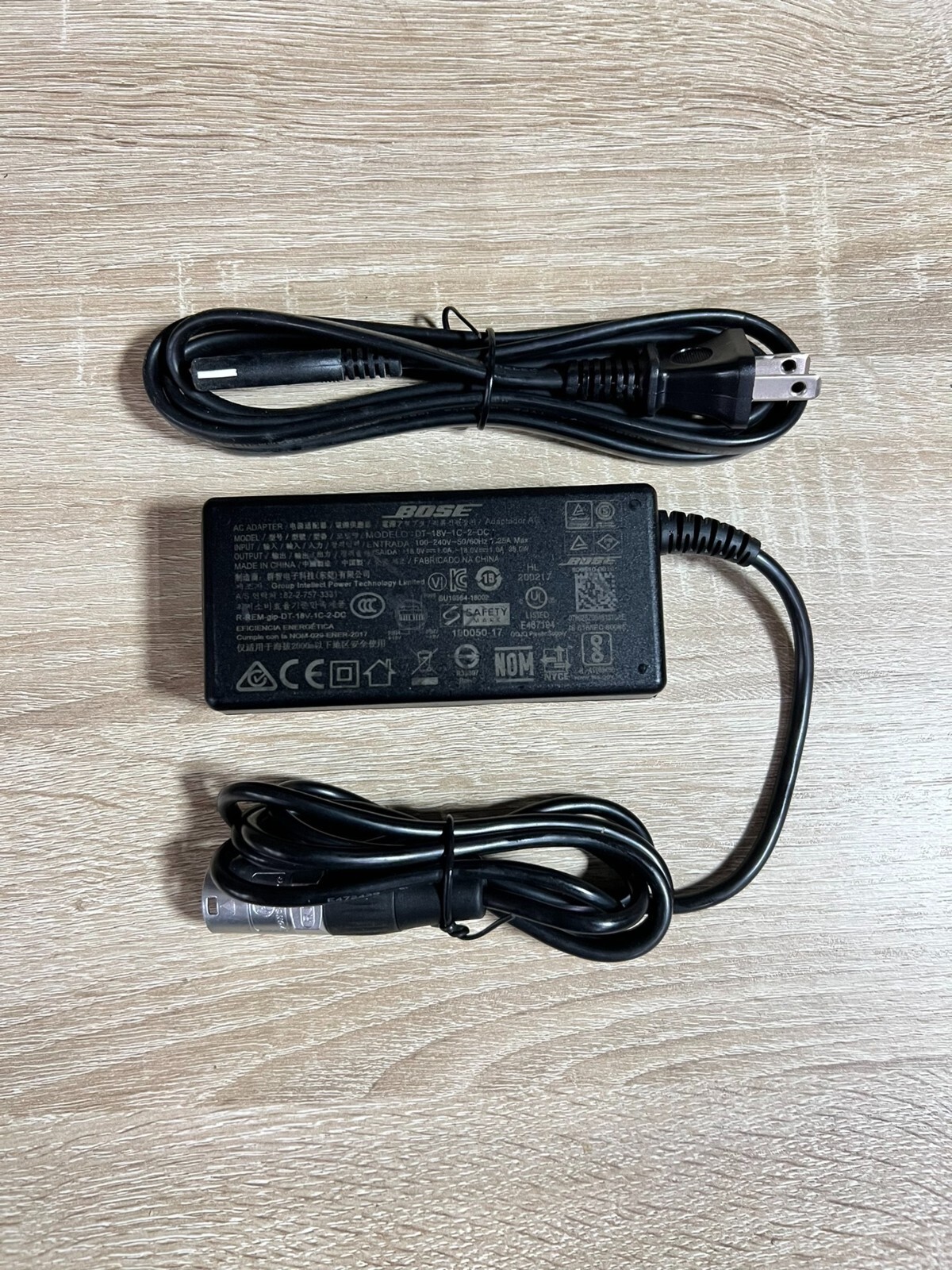 Original Bose T1 T4 T8 ToneMatch Audio Engine Power Supply Charger AC Adapter