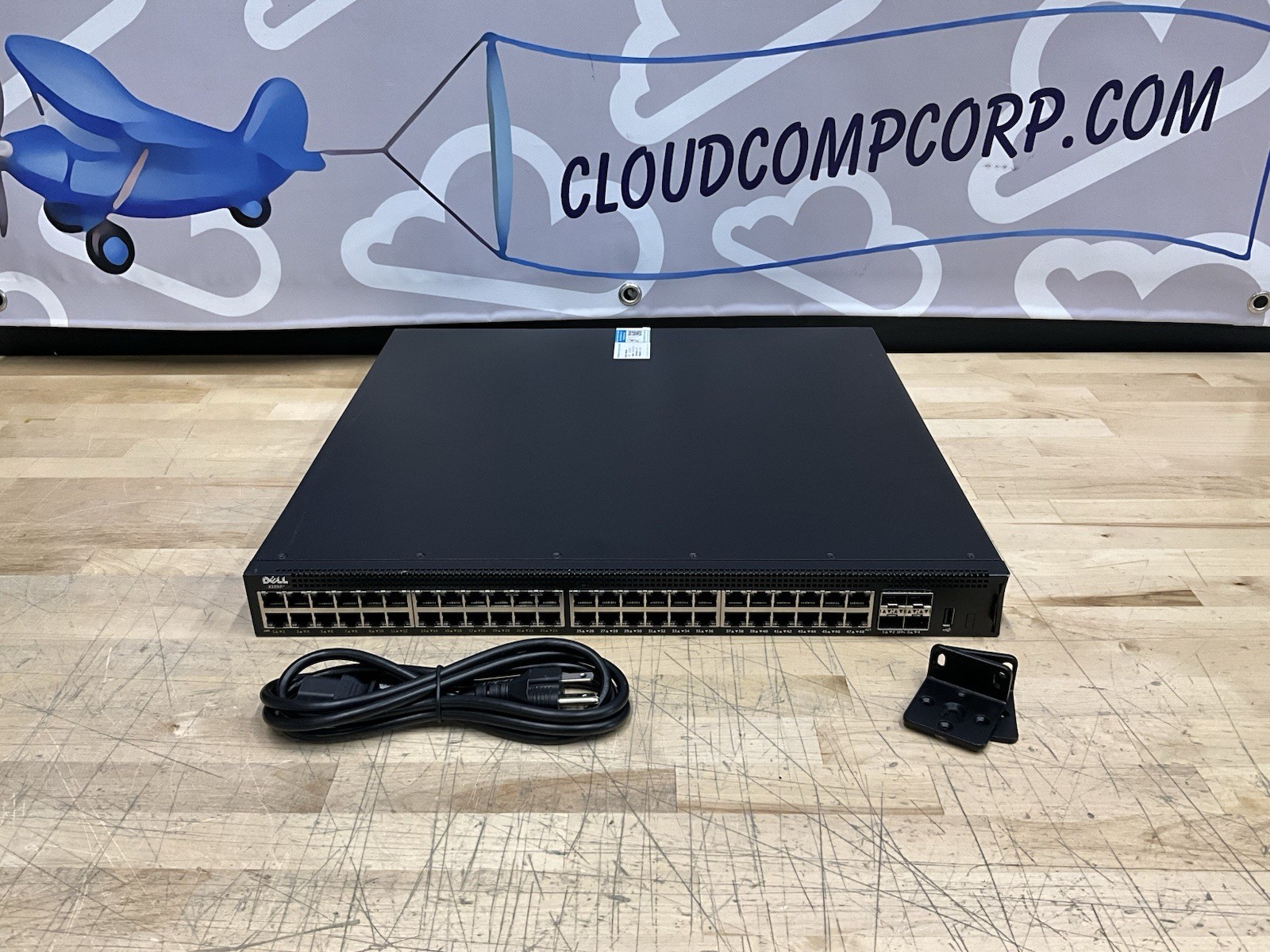 Dell X1052P 52-Port Smart Managed Switch Plus Optional PoE and PoE+ Dented Front