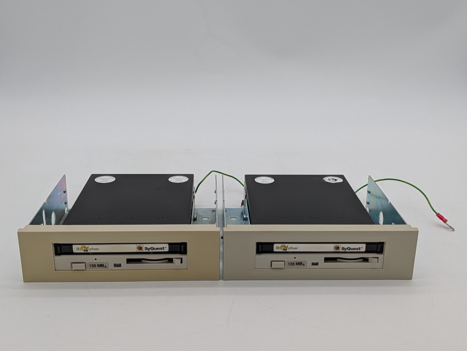Lot of 2 1995 SyQuest EZ135A 135MB SCSI External Retro Computer Gaming Parts