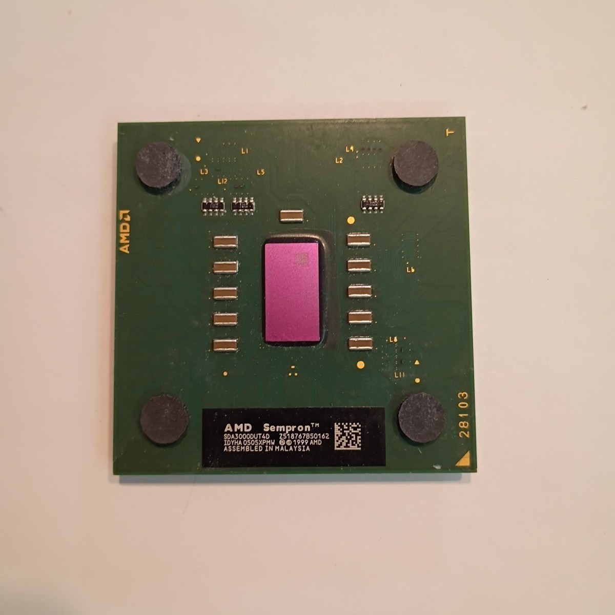 AMD Sempron 3000+ SDA3000DUT4D AQYHA 2.0GHz Socket 462 Socket A Processor CPU