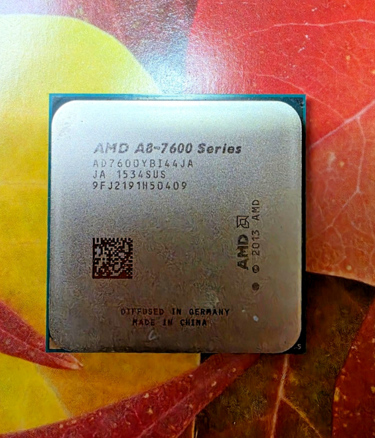 AMD A8-7600 Socket FM2+ 3.10 GHz Desktop CPU Processor AD7600YBI44JA