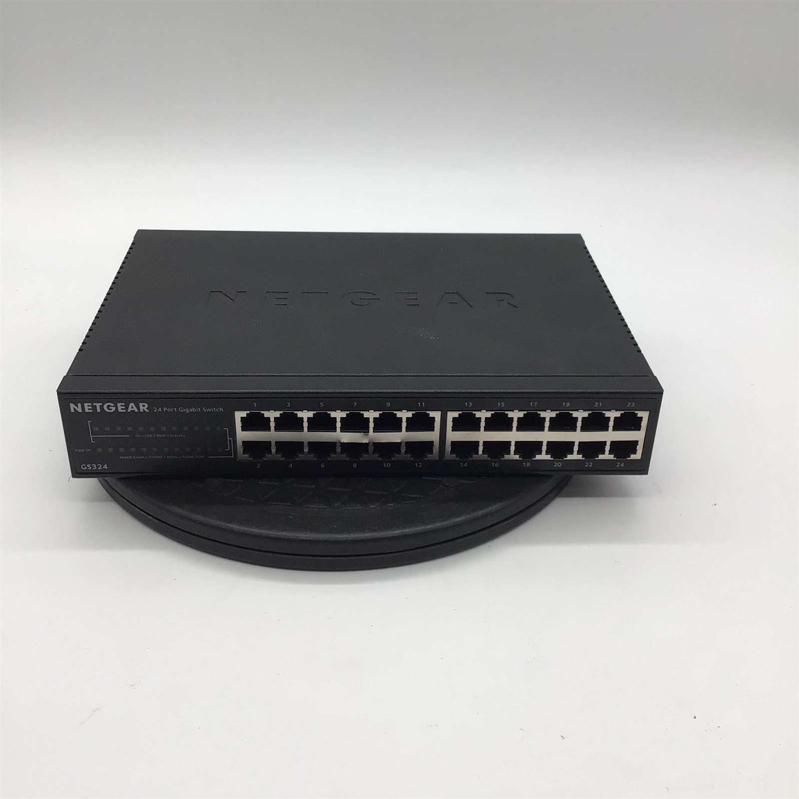 Netgear GS324 24-Port Gigabit Unmanaged Switch