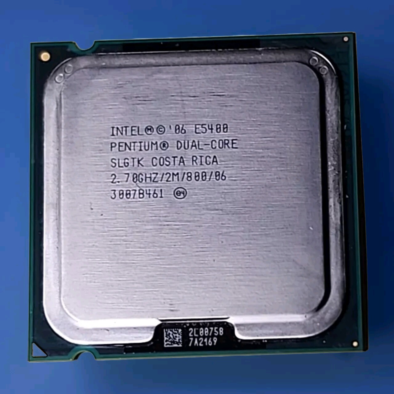 Intel Pentium Dual-Core E5400 2.7GHz 2-Core LGA775 Desktop Processor SLGTK