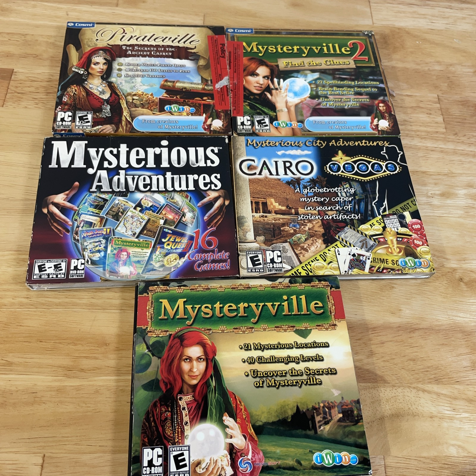 Lot of 5 PC Games: Cosmi & iWin- Various Titles