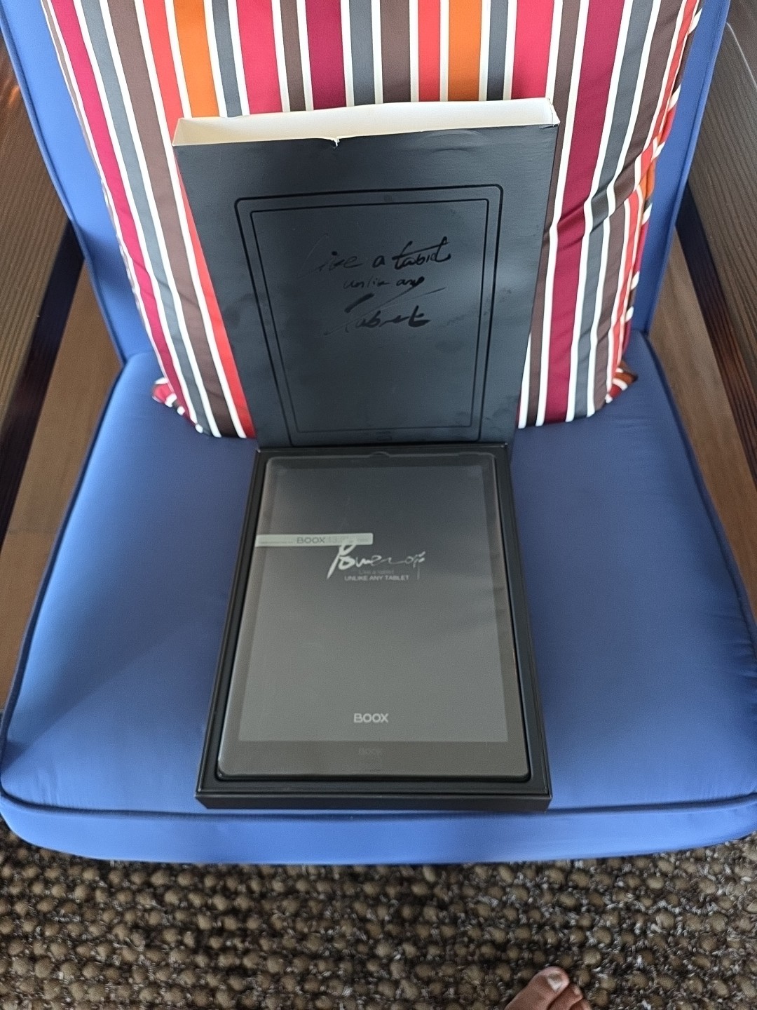 Book Max Lumi 2