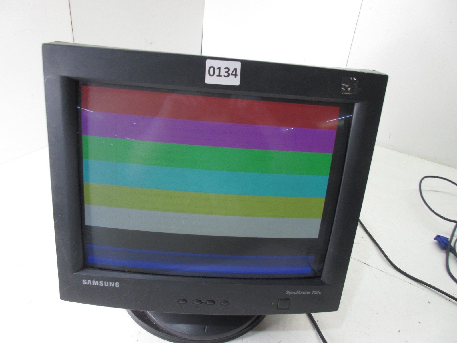 Vintage Samsung SyncMaster 750s CRT VGA  17" (Screen Has Burnt In Images)