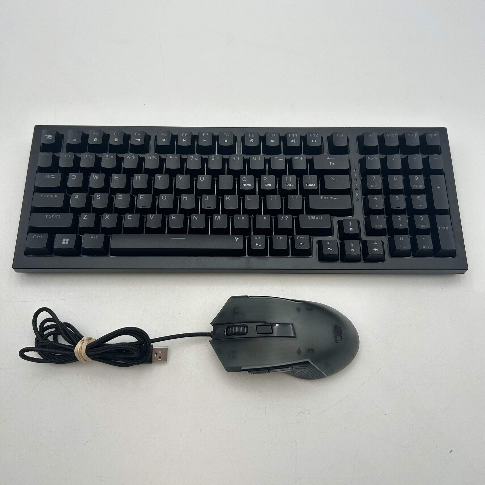 iBUYPOWER MK9 RGB Mechanical Keyboard + Chimera M7 RGB Mouse Combo