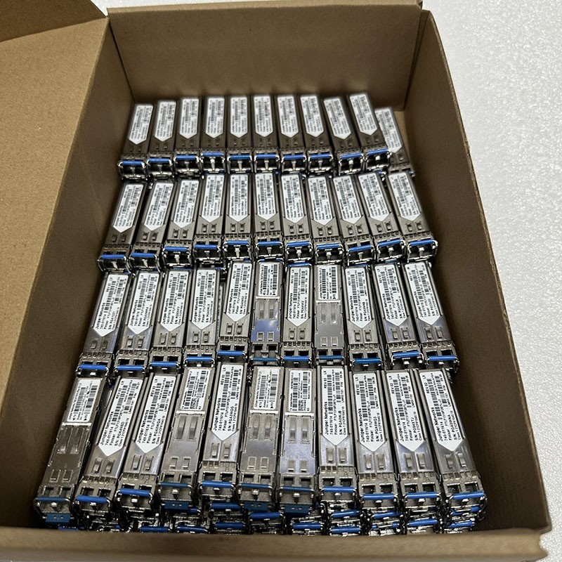 1Pcs JUniper 740-011614 Finish FTLF1318P2BTL-j1 SFP 1000BASE‑LX SFP Transceiver