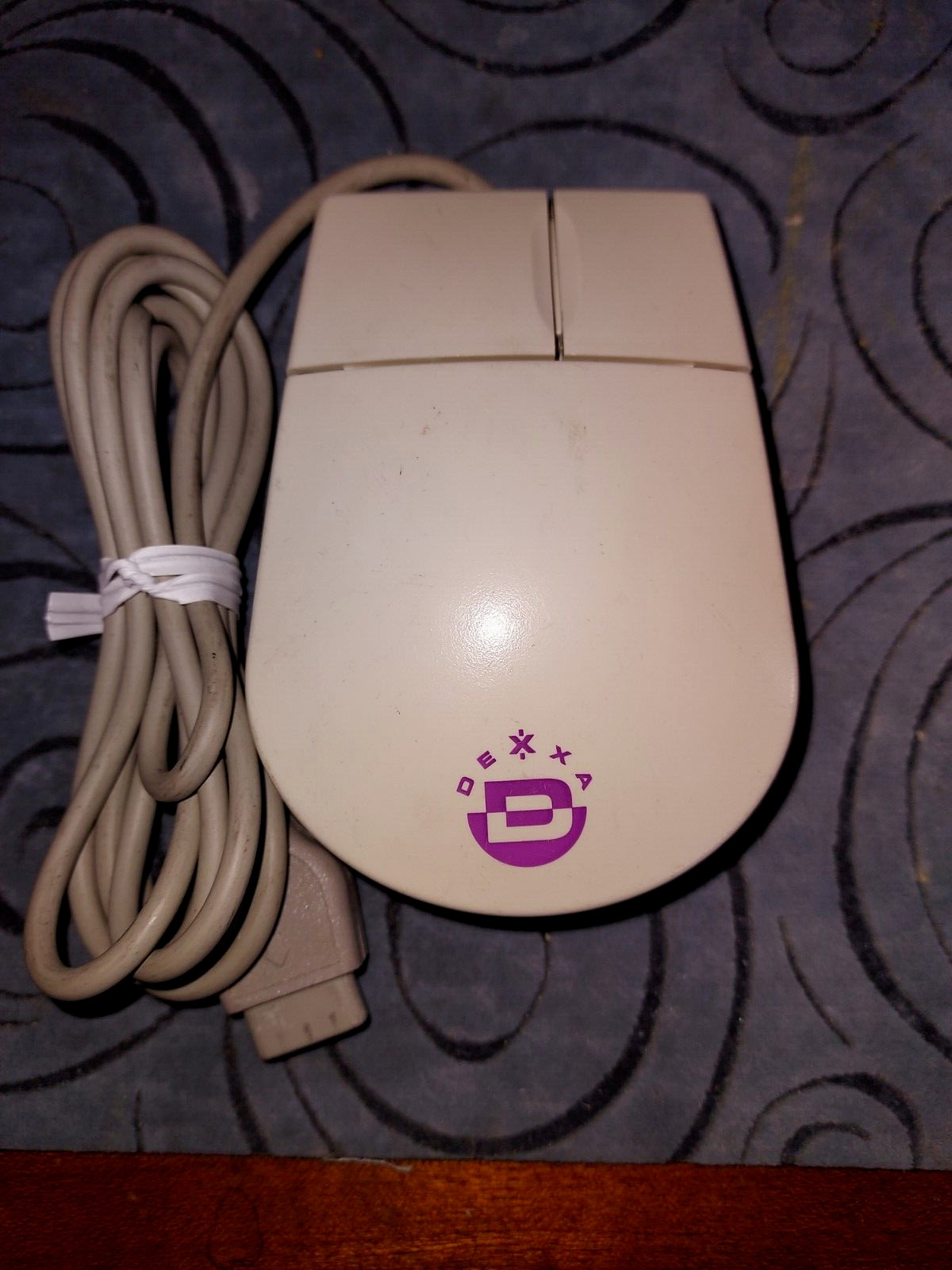 VINTAGE Dexxa Mouse, M/N:M-M27, WHITE, FEMALE SERIAL, ROLLERBALL m-1