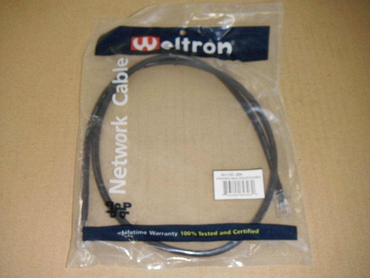 Weltron 90-C5E-3BK Male - Male RJ45 CAT5e 3' Patch Cable