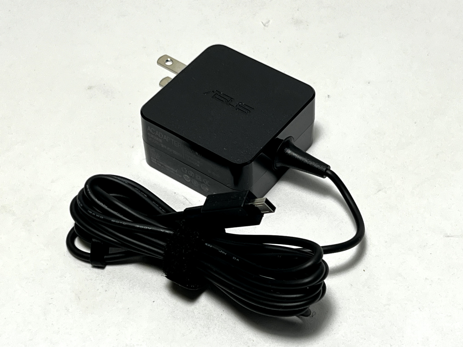 ASUS Charger Adapter ADP-33BW A Eeebook X205T X205TA E202 E205 33W 19V 1.75A
