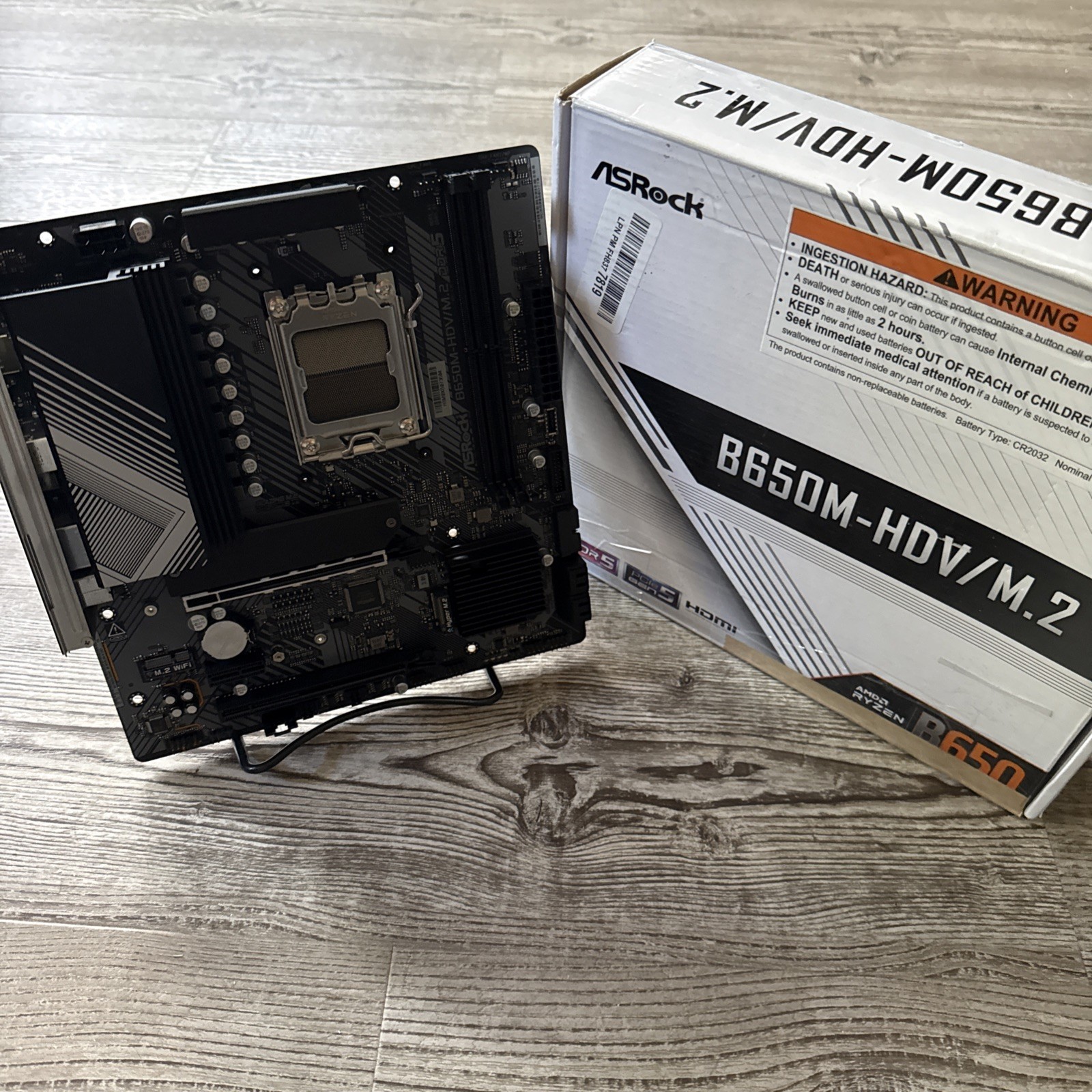 ASRock B650M-HDV/M.2 Socket AM5 Ryzen 7000 Micro ATX Motherboard