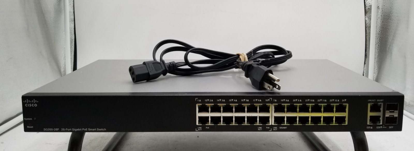 Cisco SG200-26 26-port Gigabit Smart Switch