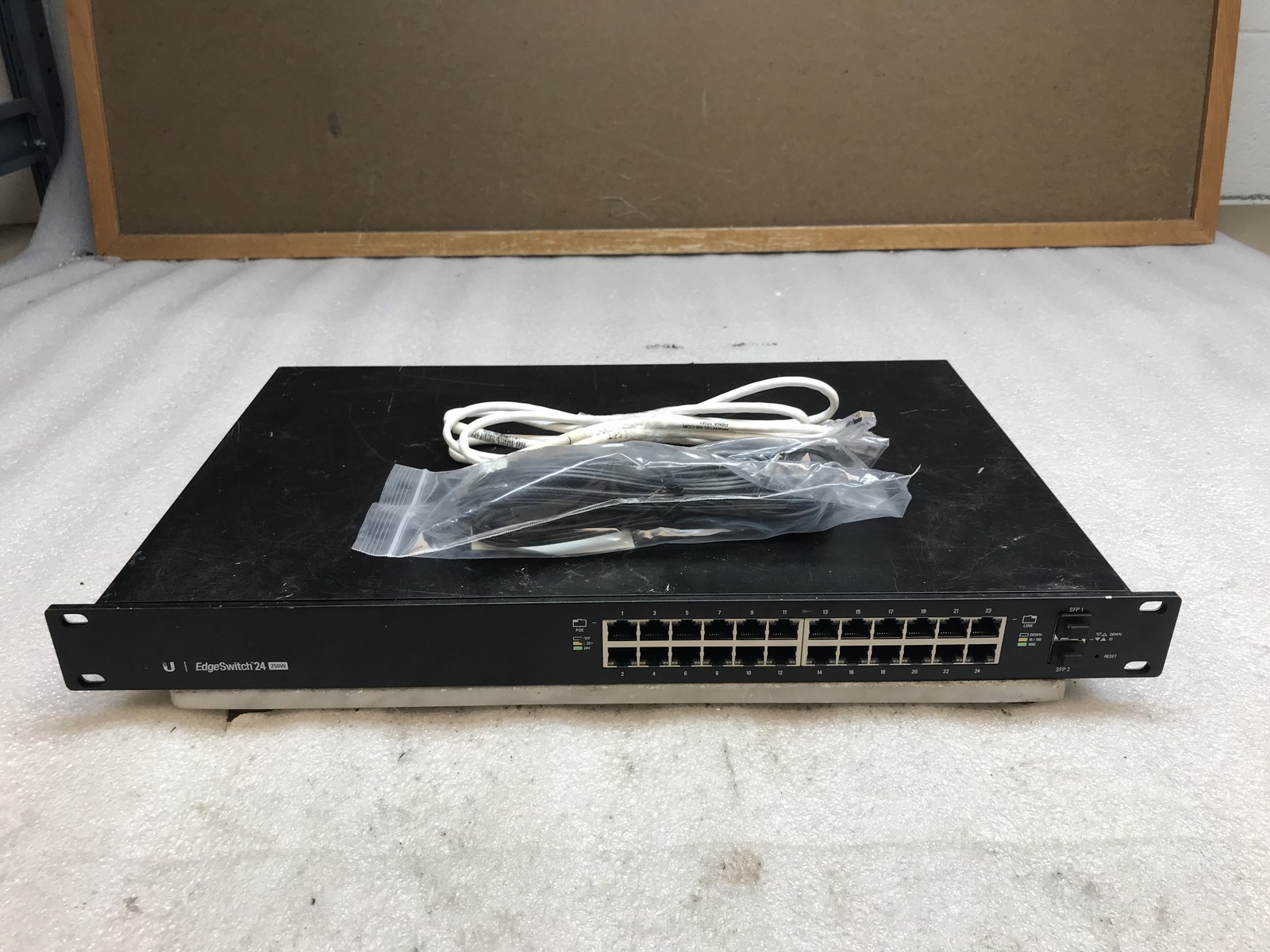Ubquiti EdgeSwitch 24 250W 24-Port Network Switch - Eth Cable Inc