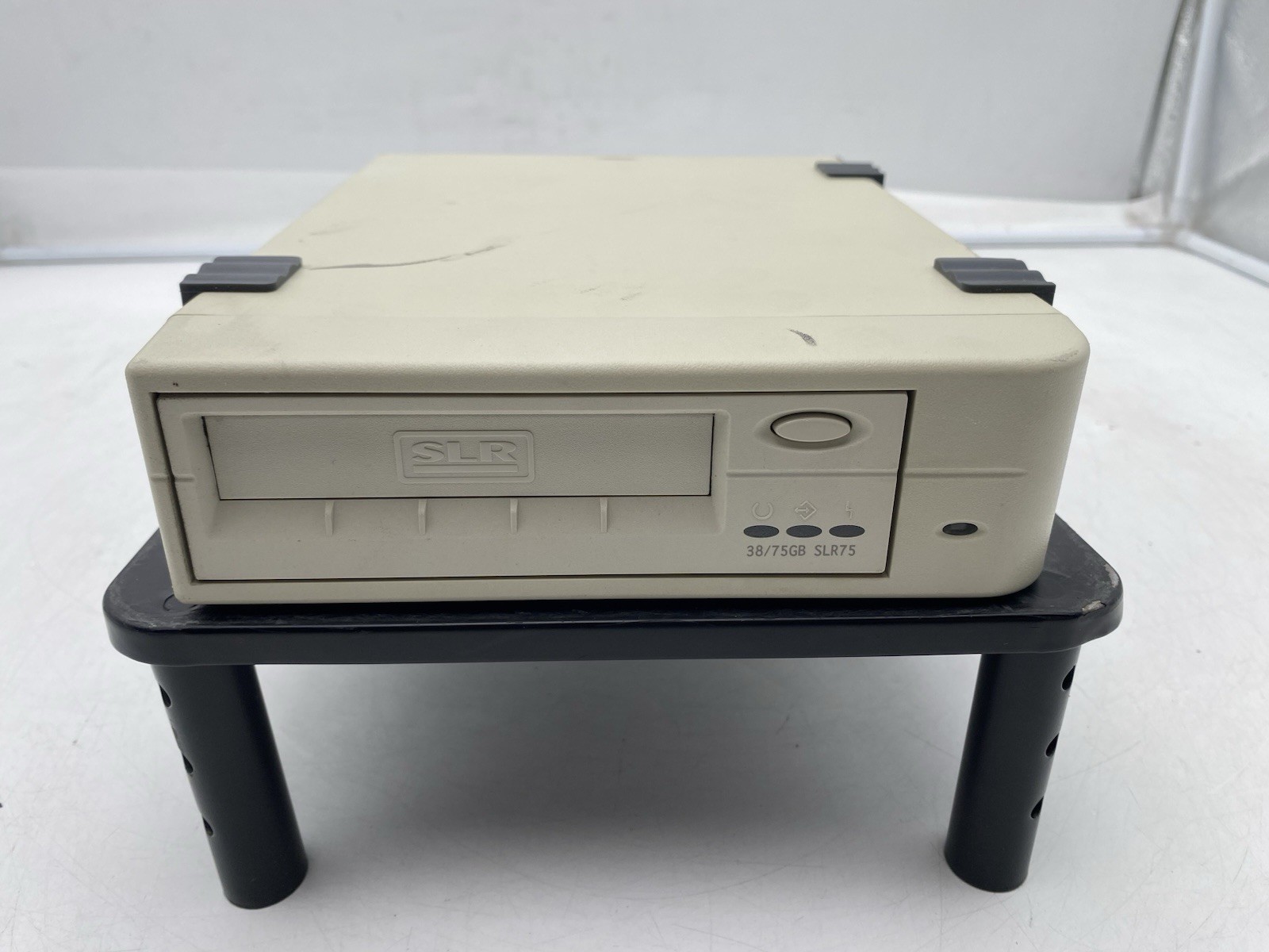 Tandberg Data SLR75 External Tape Drive Data 38/75GB As-Is