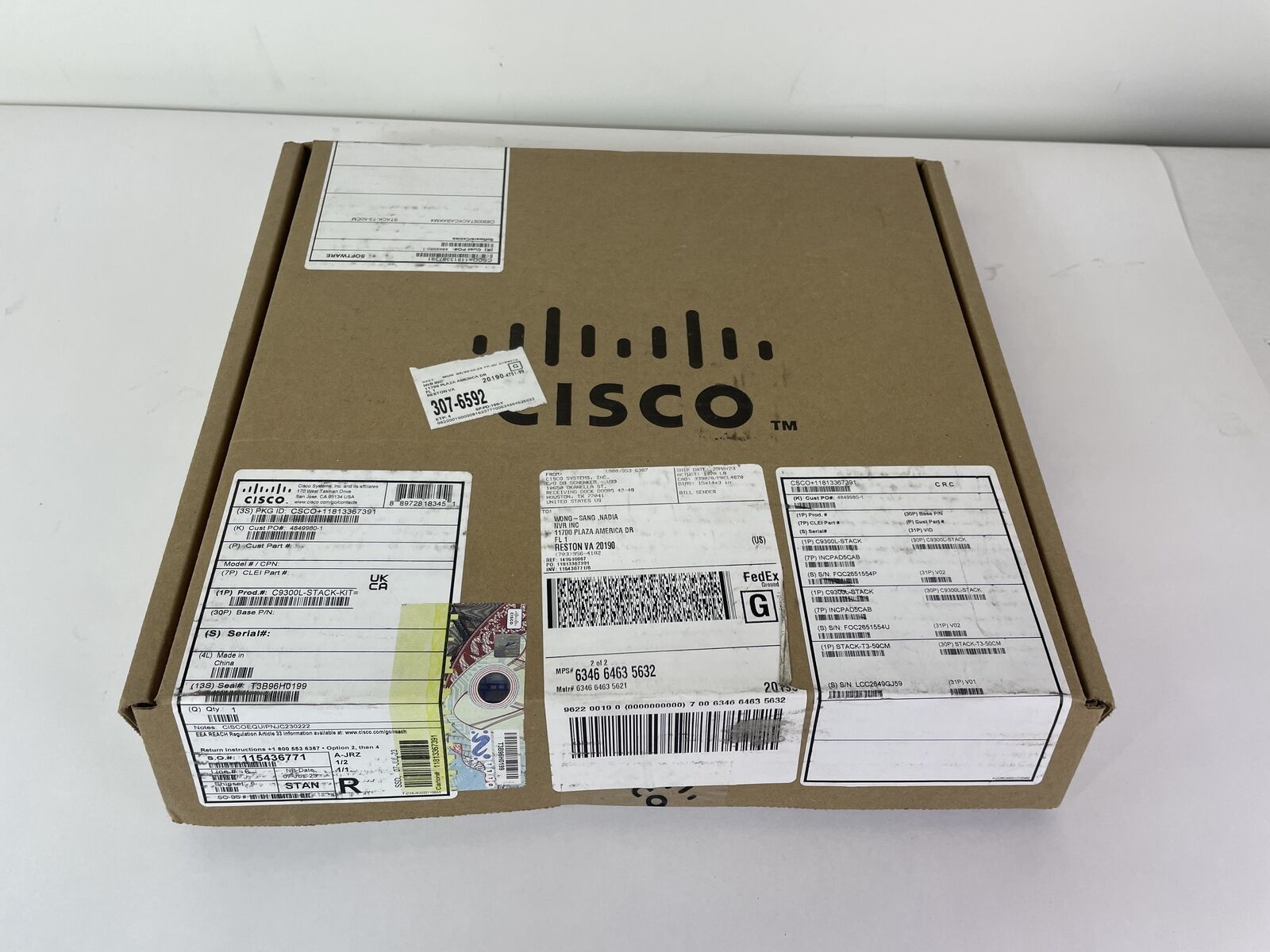NOB CISCO C9300L-STACK-KIT NETWORK STACKING-KIT FOR C9300 SWITCHES