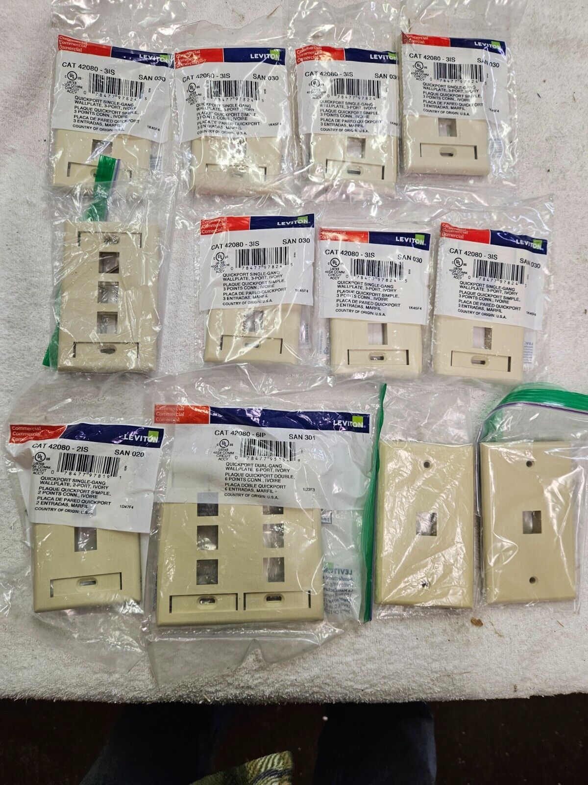 Lot Of 12 Leviton Ivory Quickport 3-Port Ivory 42080-3IS, 42080-2IS, 42080-6IP