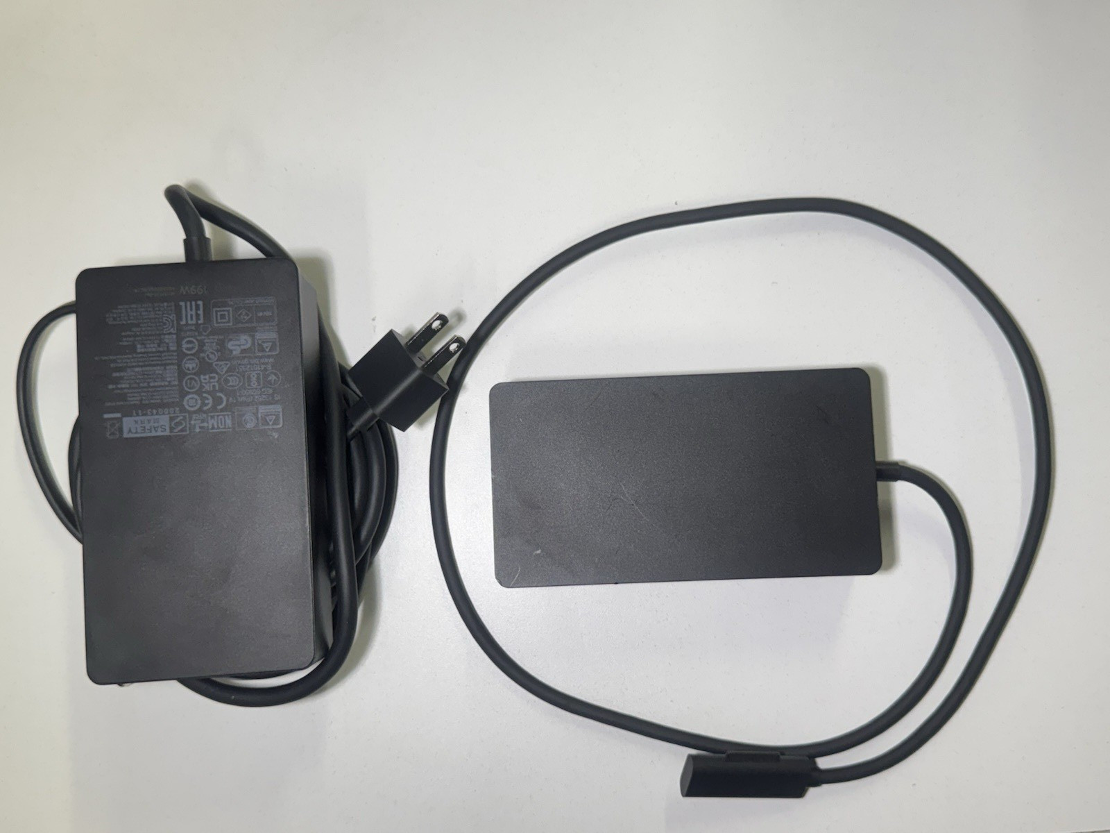 Microsoft Surface Dock 2 Model 1917 Docking Station w/ Adapter MPN 1931