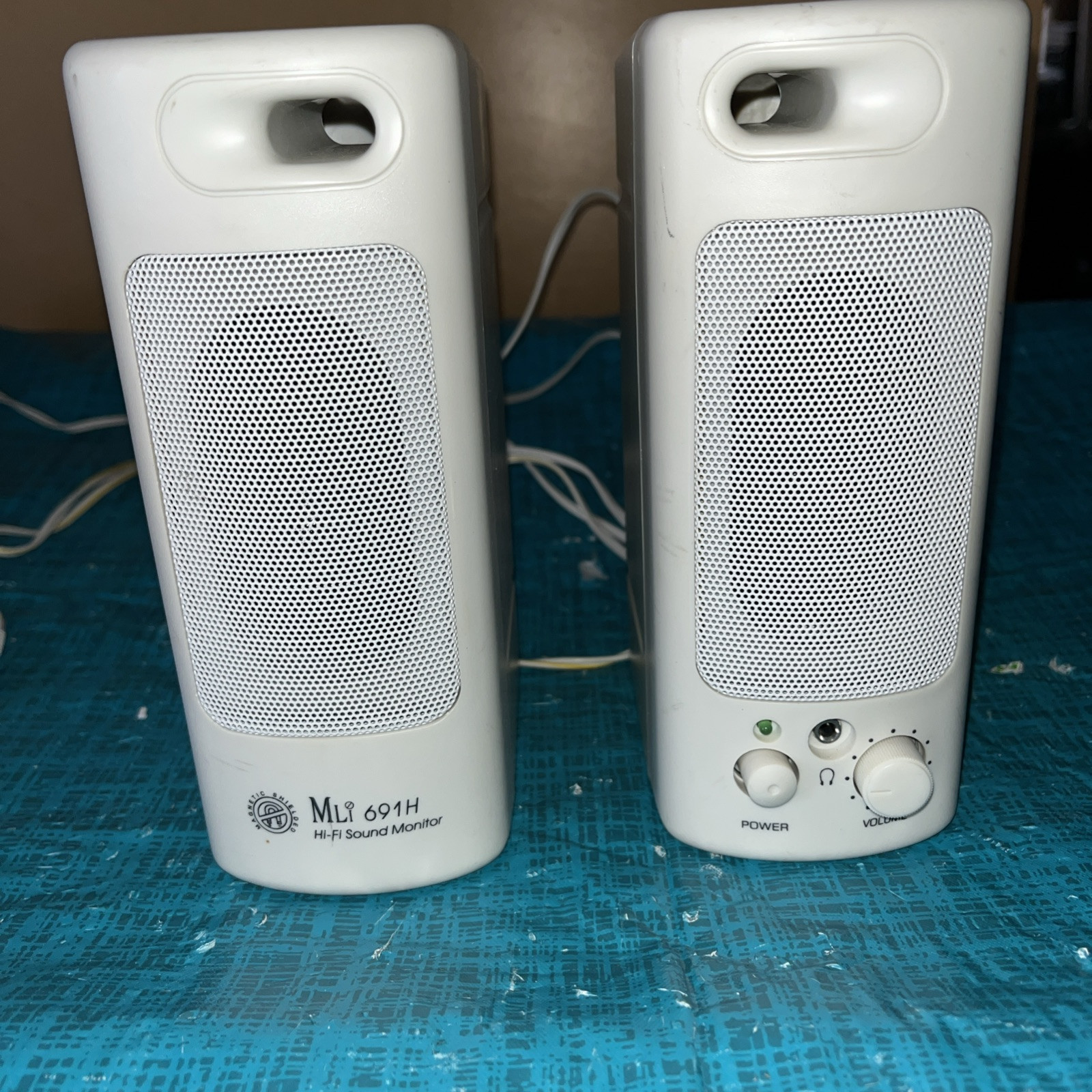Midiland MLI computer speakers/ 691H hi-fi sound monitor
