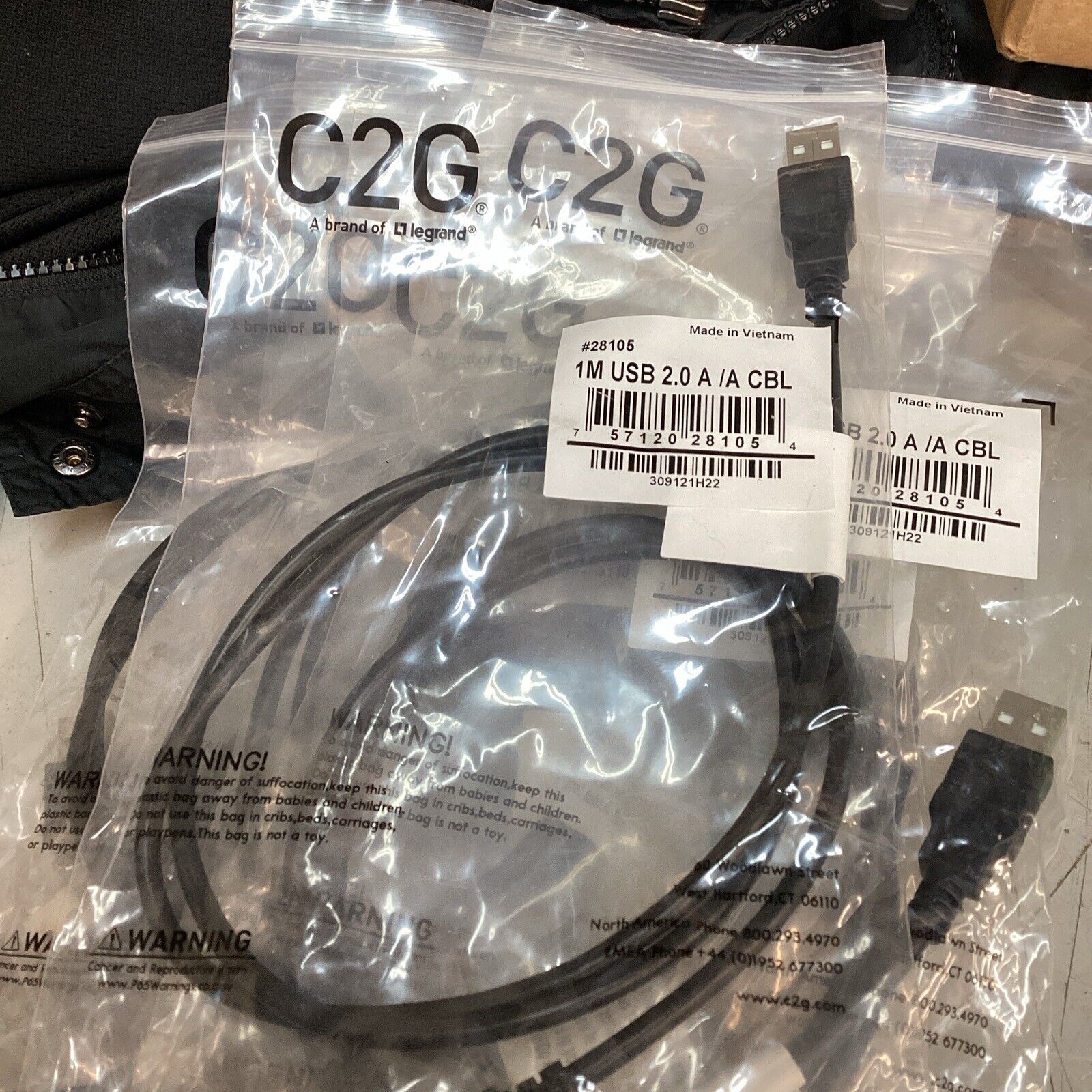 C2G 28105 USB Cable - USB 2.0 A Male to A Male Cable, Black (3.3 Feet, 1 Meter)