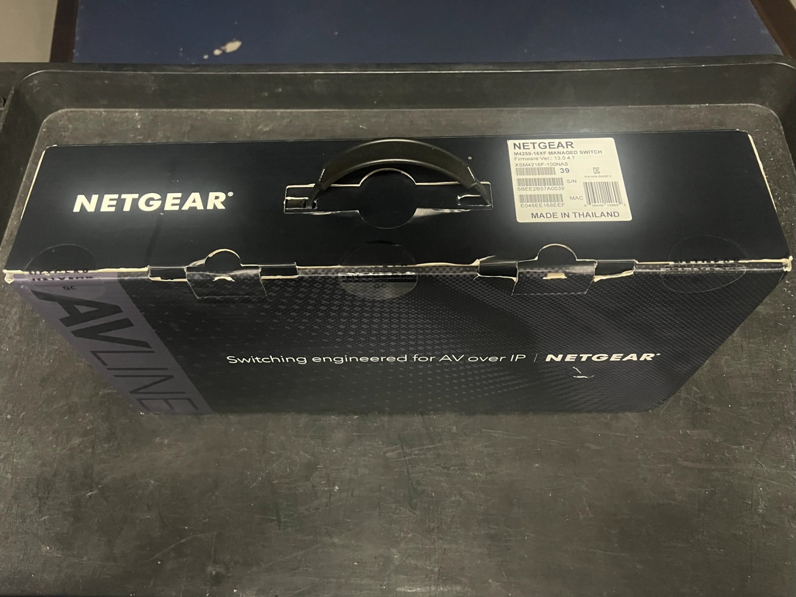 NETGEAR AV Line XSM4216F 16 Port 10 Gbps Ethernet Switch - XSM4216F - NO EARS