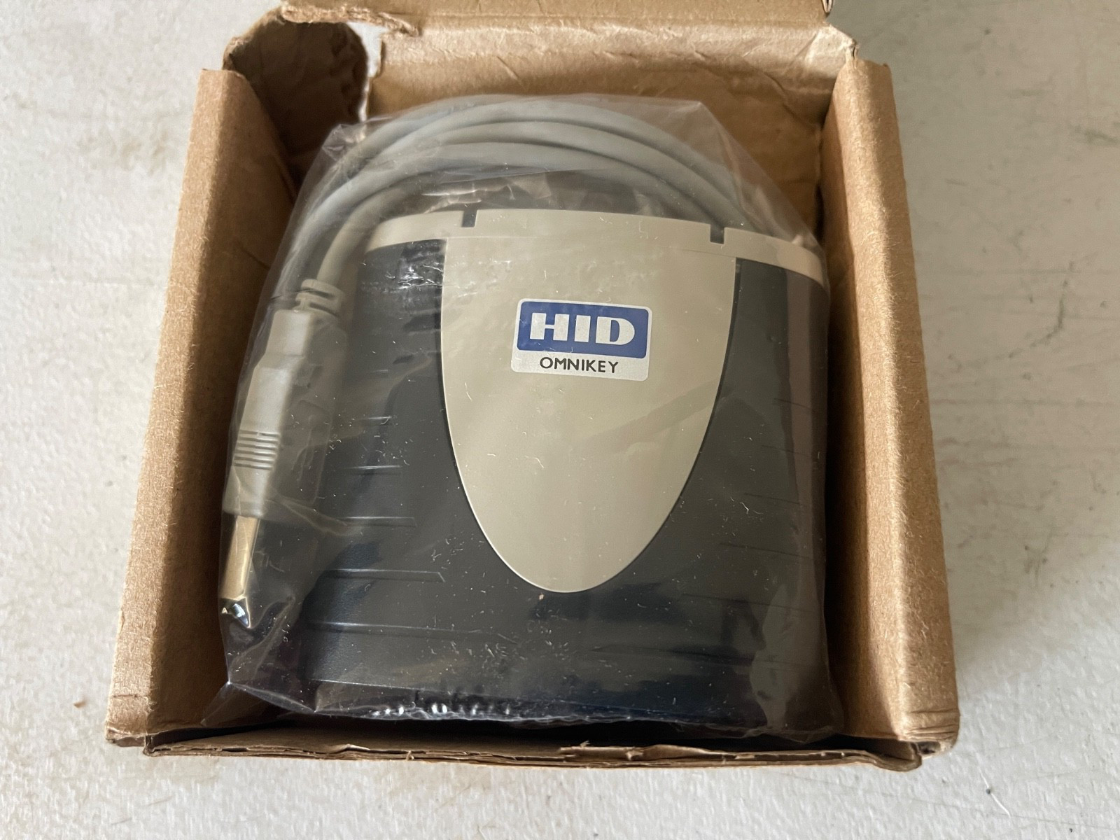 HID OMNIKEY 3121 USB Smart Card Reader Desktop R31210349-1 Black Silver New Box