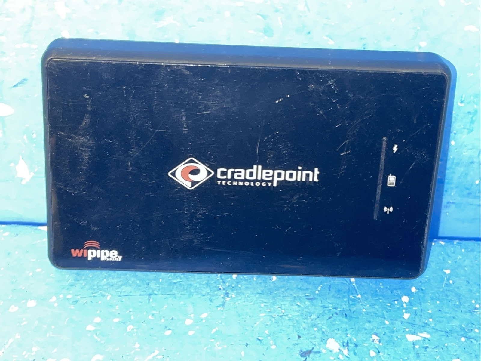 Cradlepoint PHS300 Personal WiFi Router Hotspot/WiPipe Powered firewall 3G4G