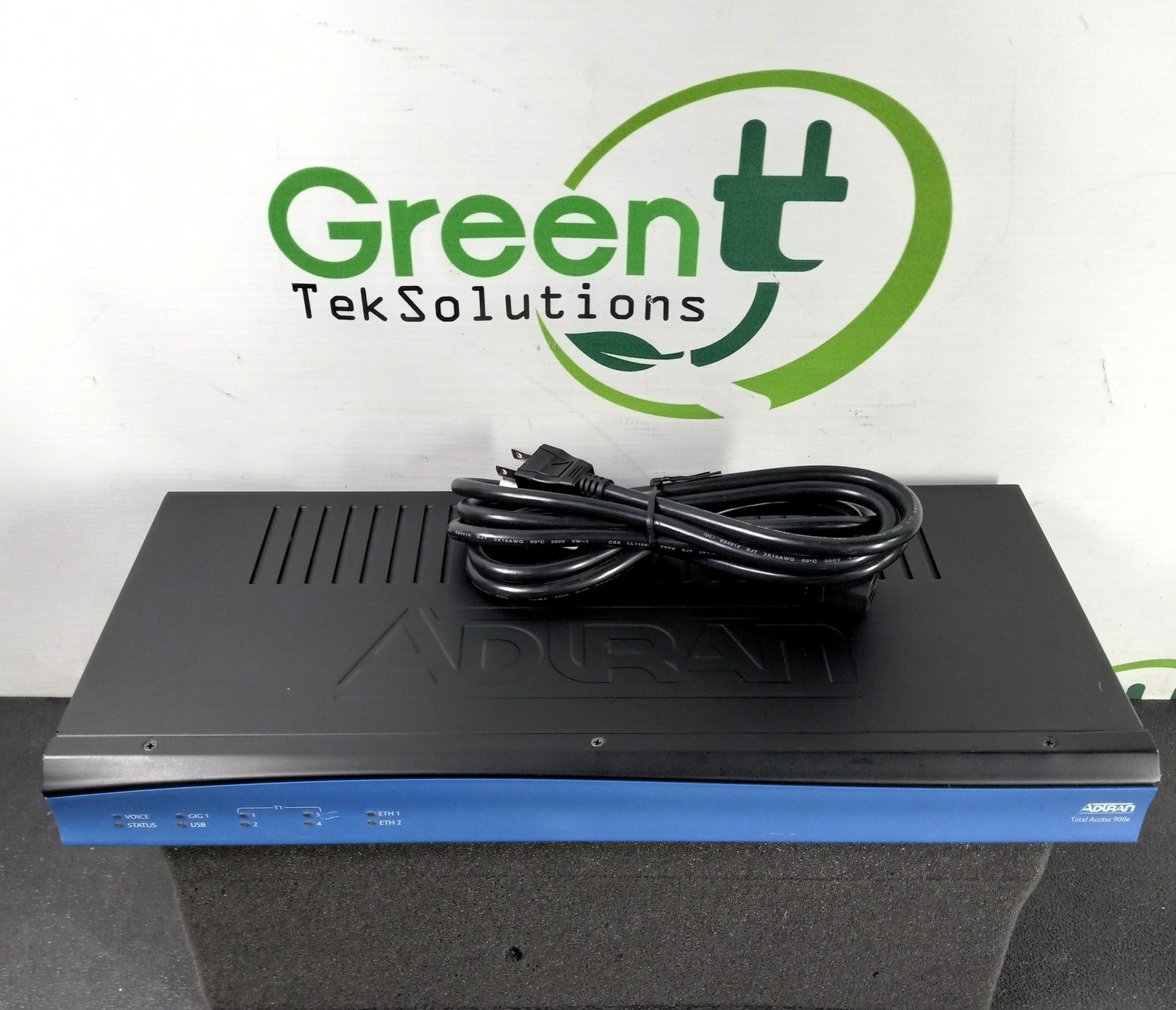 AdTran Total Access 3rd Gen TA 908e w/FXO 1243908F2 Router