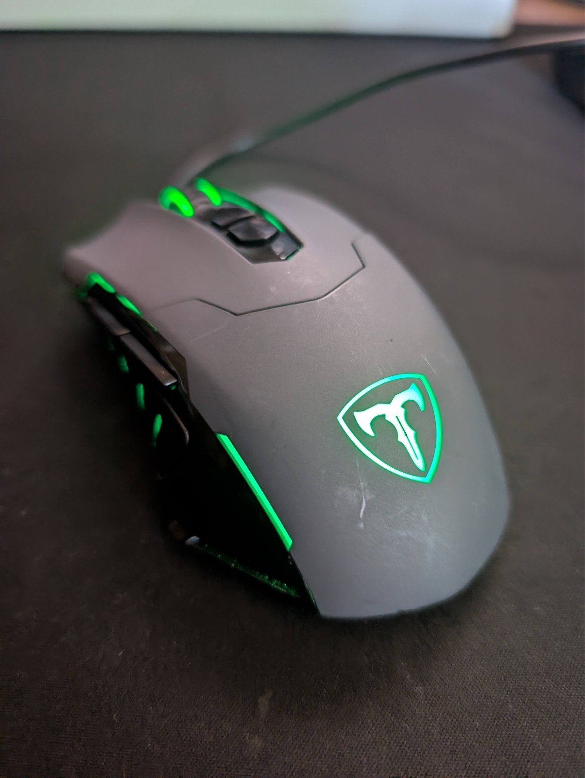 Pictek T7 Wired Gaming Mouse - 7200 DPI, 7 Programmable Buttons, RGB Lighting