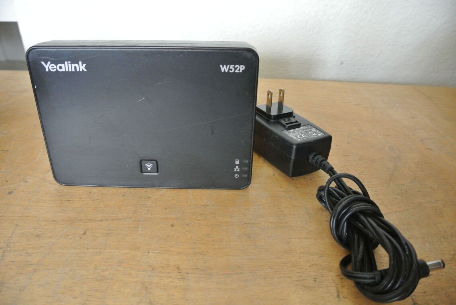 YEALINK W52 W56 W52P W56P DECT IP PHONE BASE STATION ONLY FOR UP TO 5 HANDSET